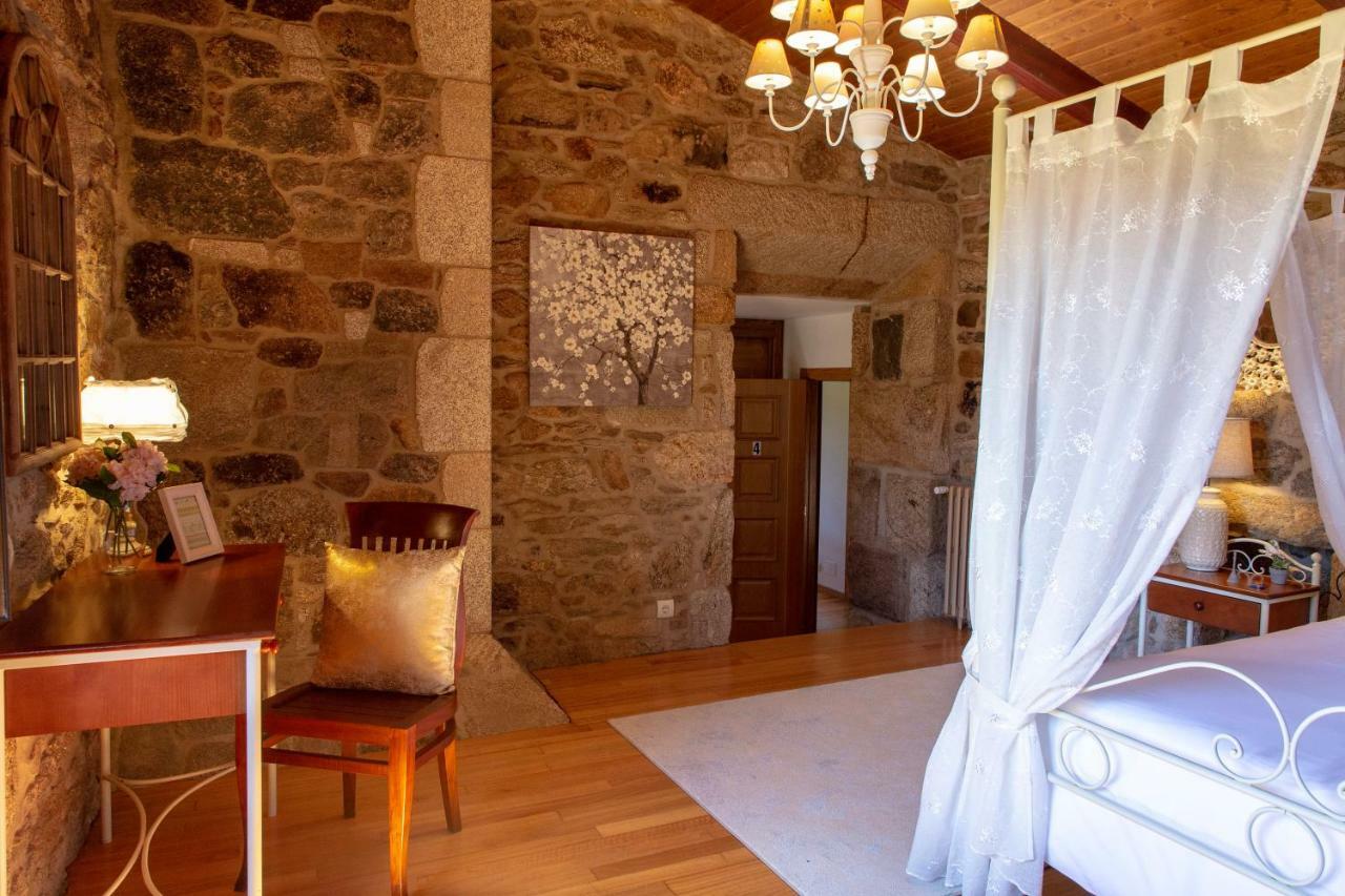 Casa Rural As Bentinas Milladoiro Ngoại thất bức ảnh